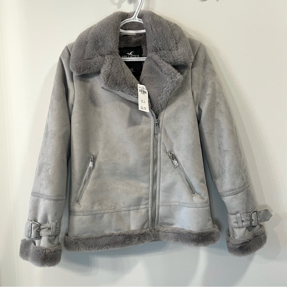 NEW Hollister Cozy Faux Shearling Biker Jacket (size XXS)
